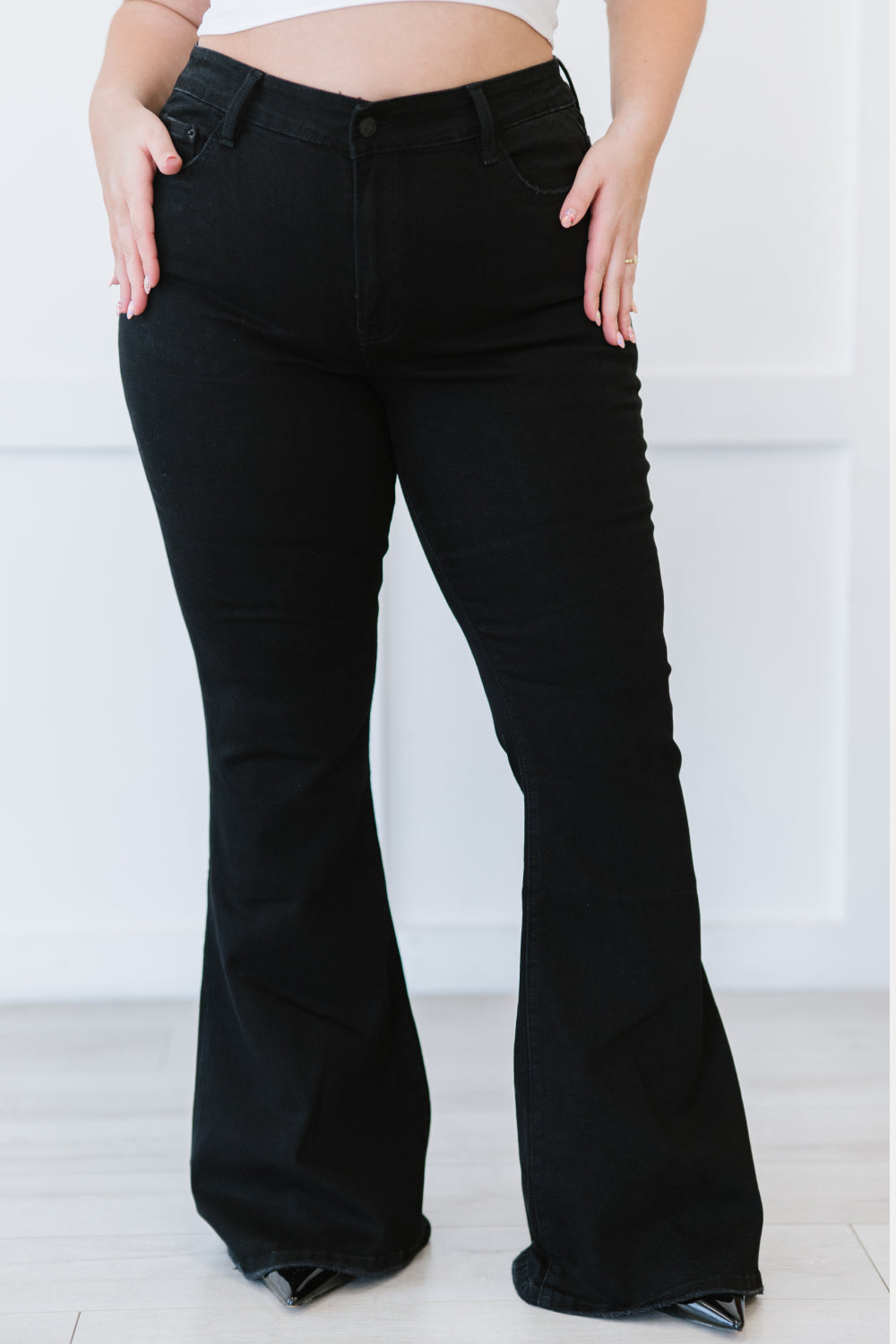 Zenana Veronica Full Size High-Rise Super Flare Jeans