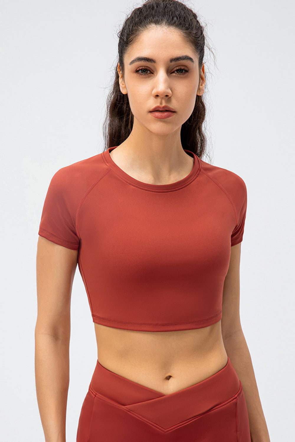 Cropped Raglan Sleeve Yoga Top